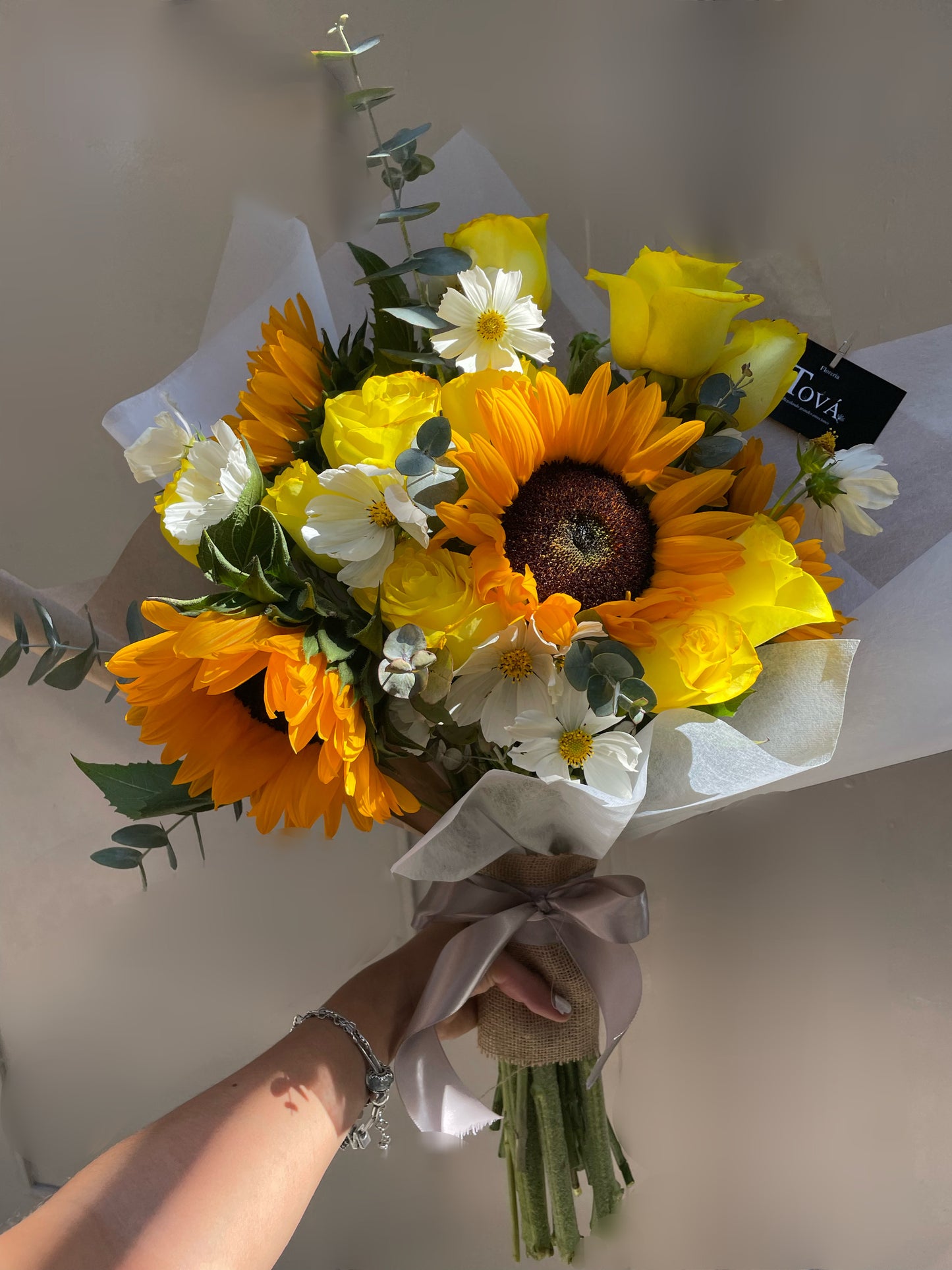 Ramo de Girasoles con Rosas | Birasoles