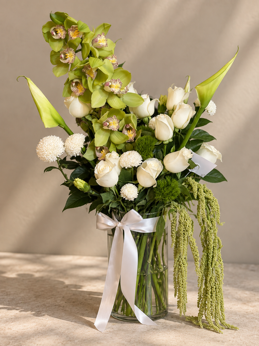 Cymbidium y Rosas